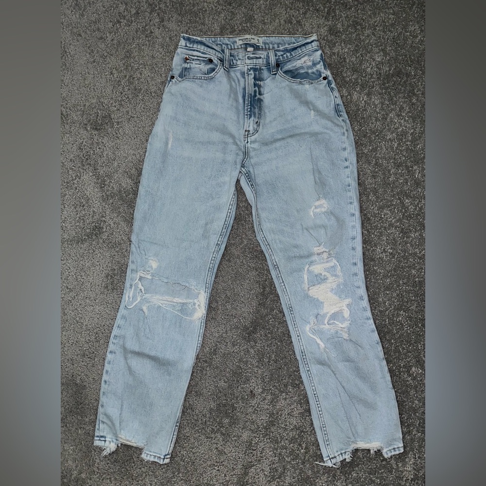 A&F Ankle Straight Ultra High Rise